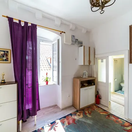 Katja & Lara Guest house 3*